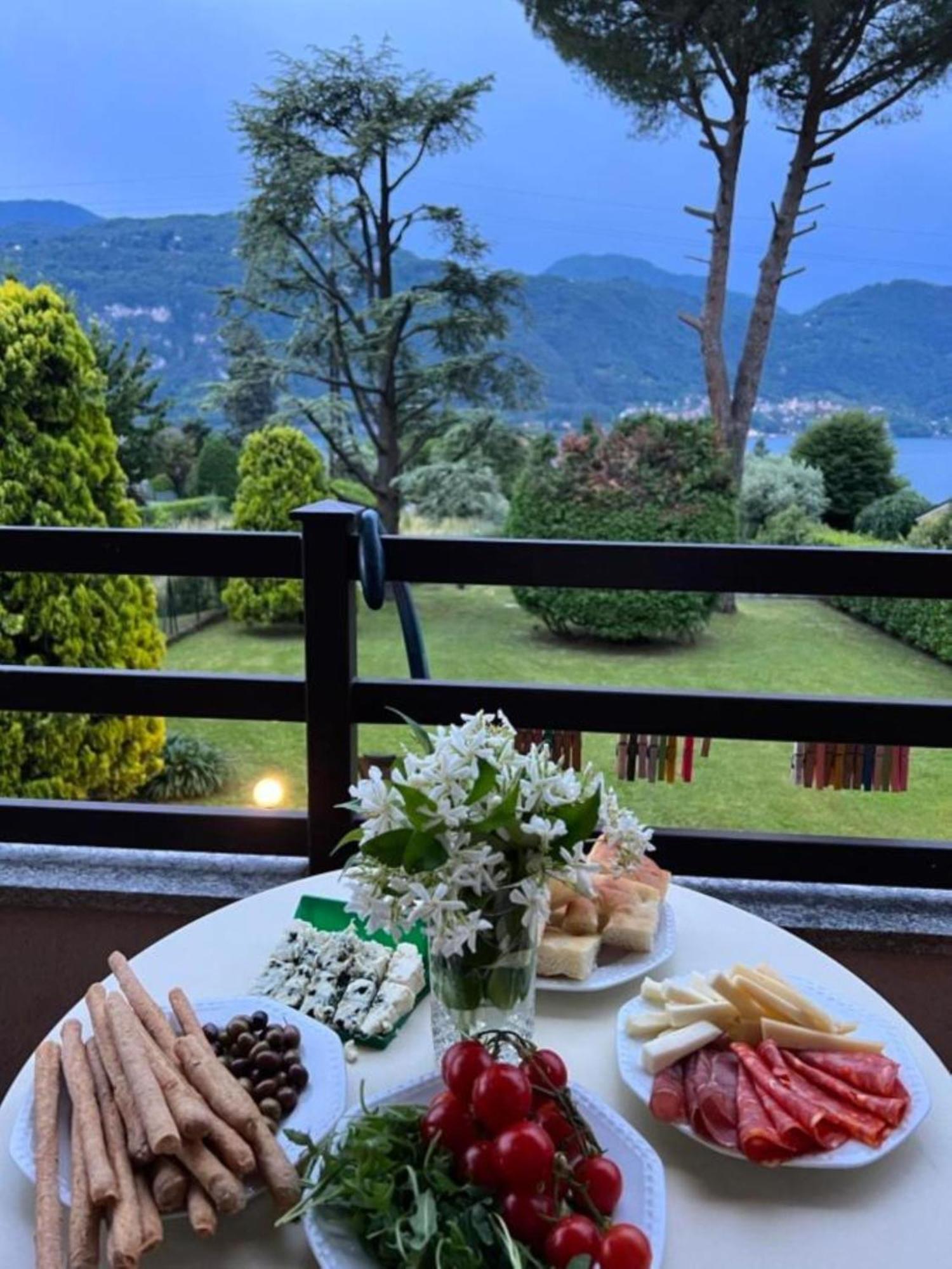 Villa Rosi Lierna Bagian luar foto
